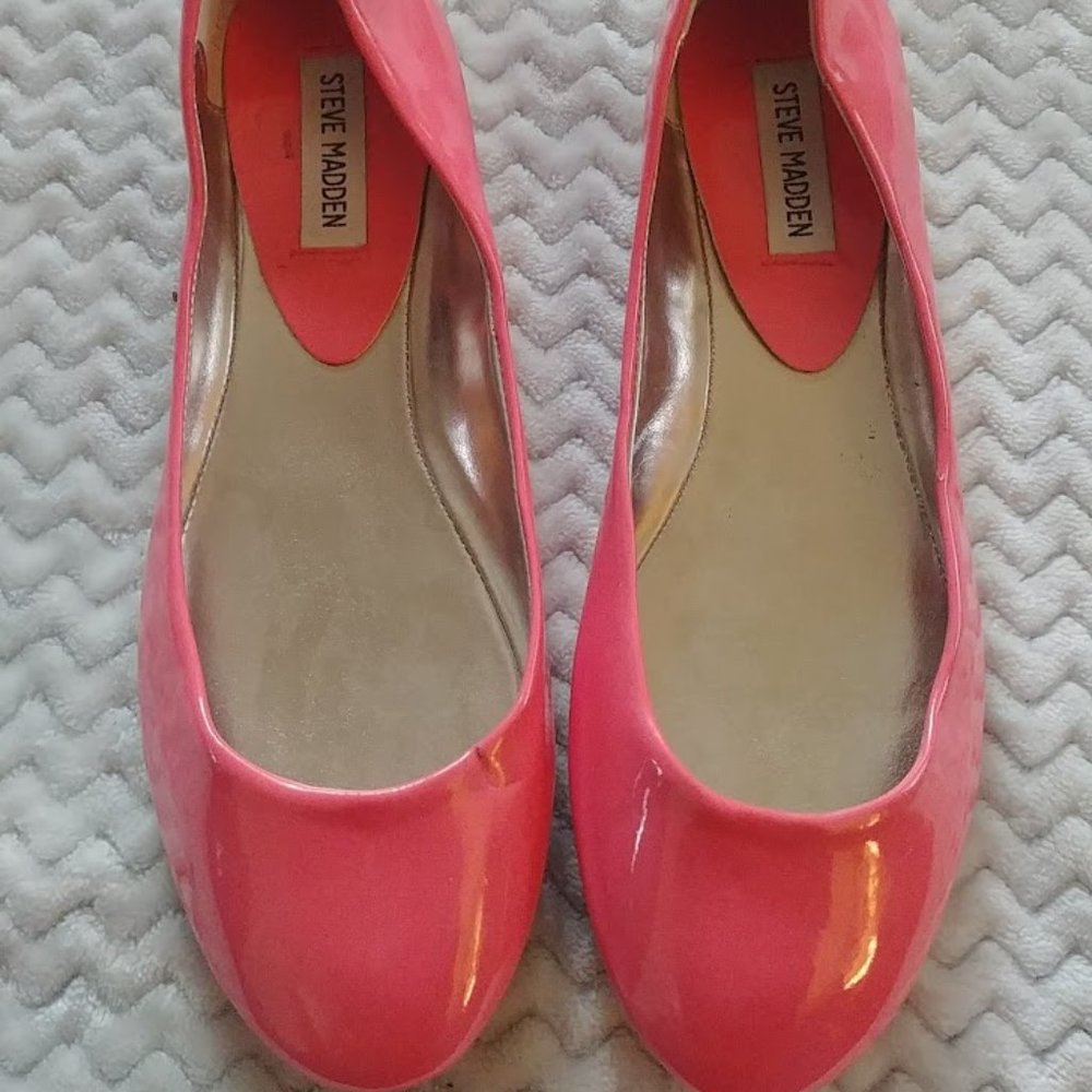 Steve Madden Pink Slip-on Flats Shoes Womens Size 9.5